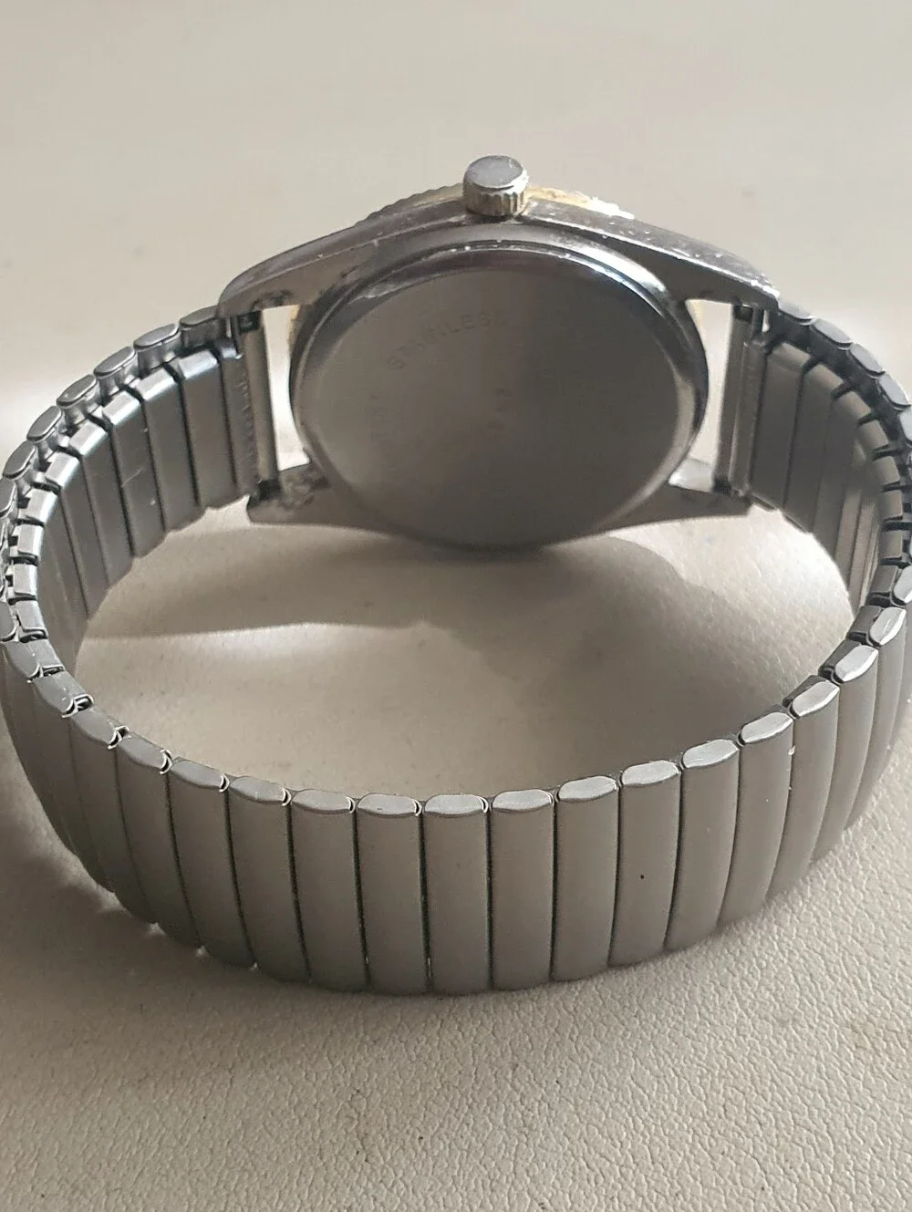 10/$20 Edison Quartz Goldtone/Silver Stainless Steel Men's Watch